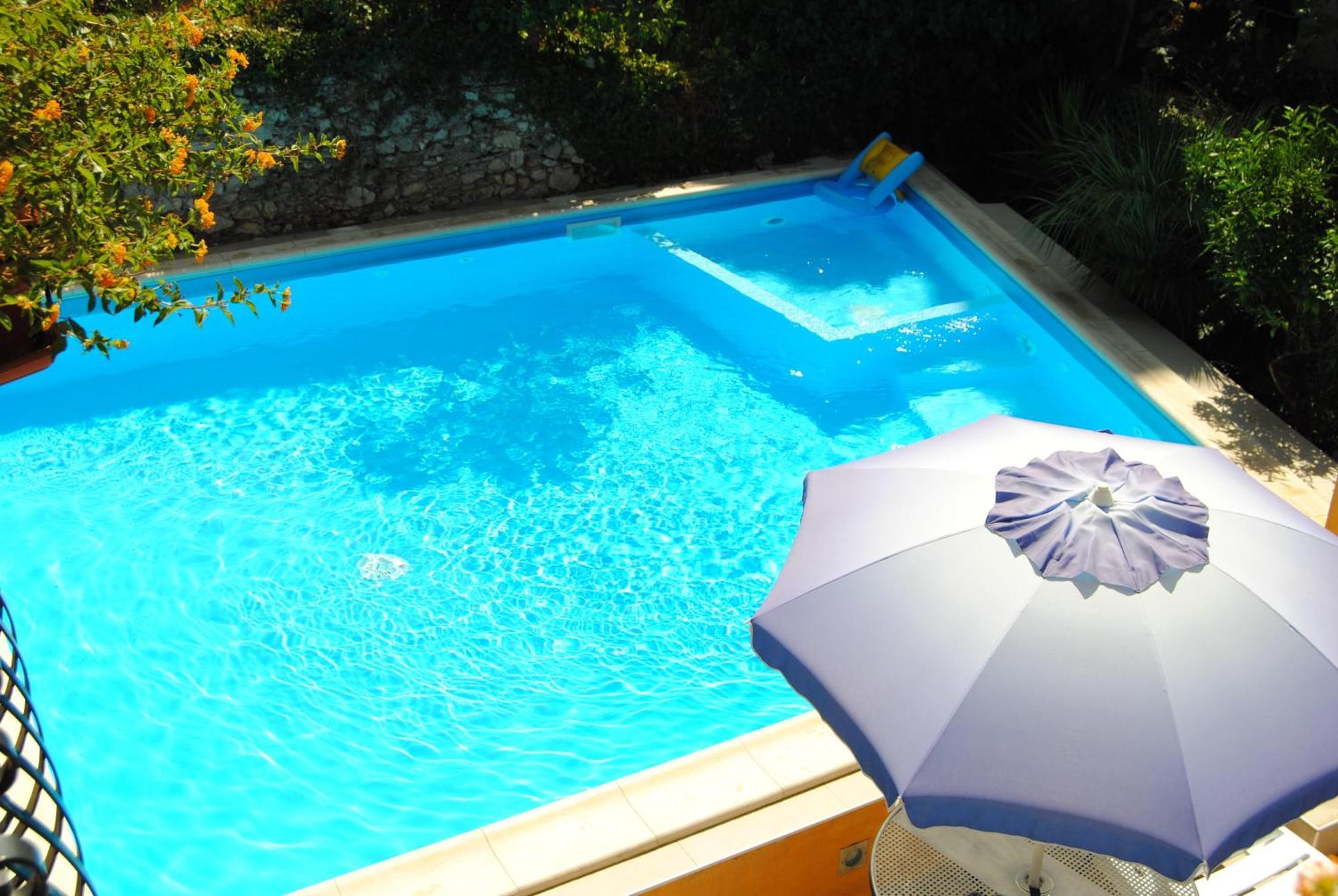 Apart-hotel Il Glicine