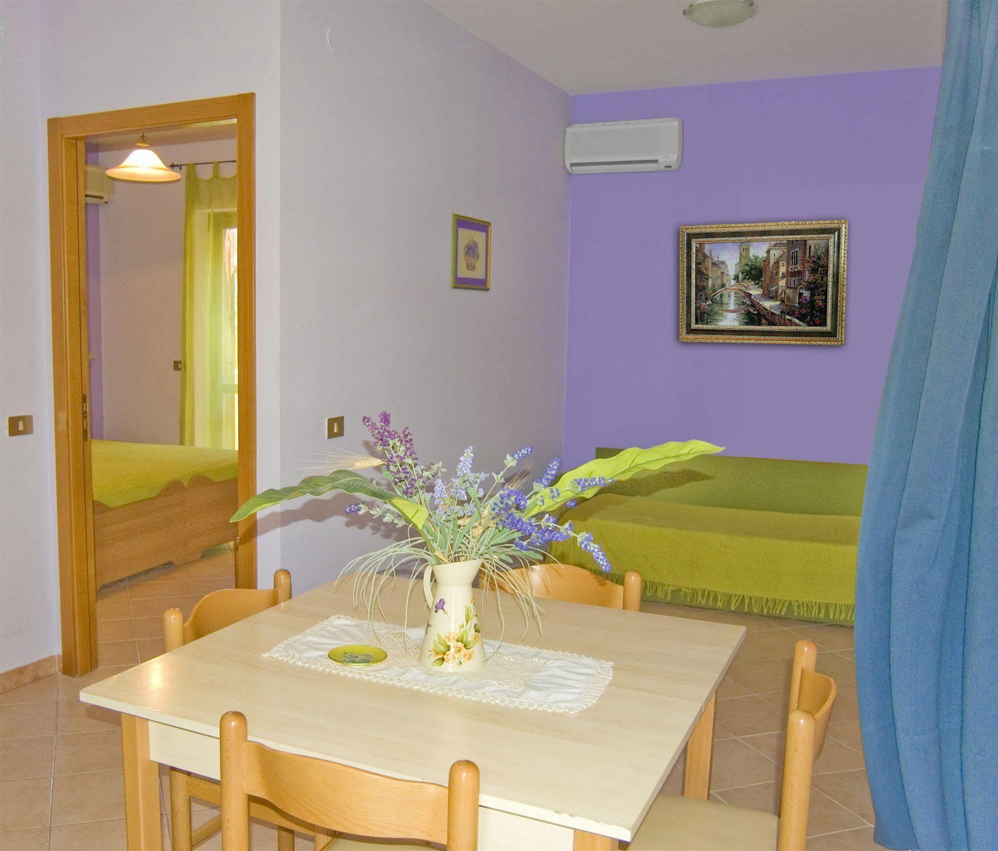 Il Glicine Apart-hotel 3*